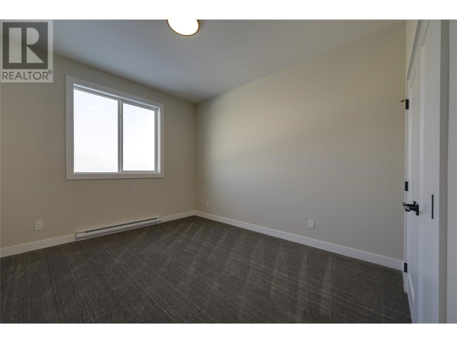 2138 LINFIELD DRIVE Image 30