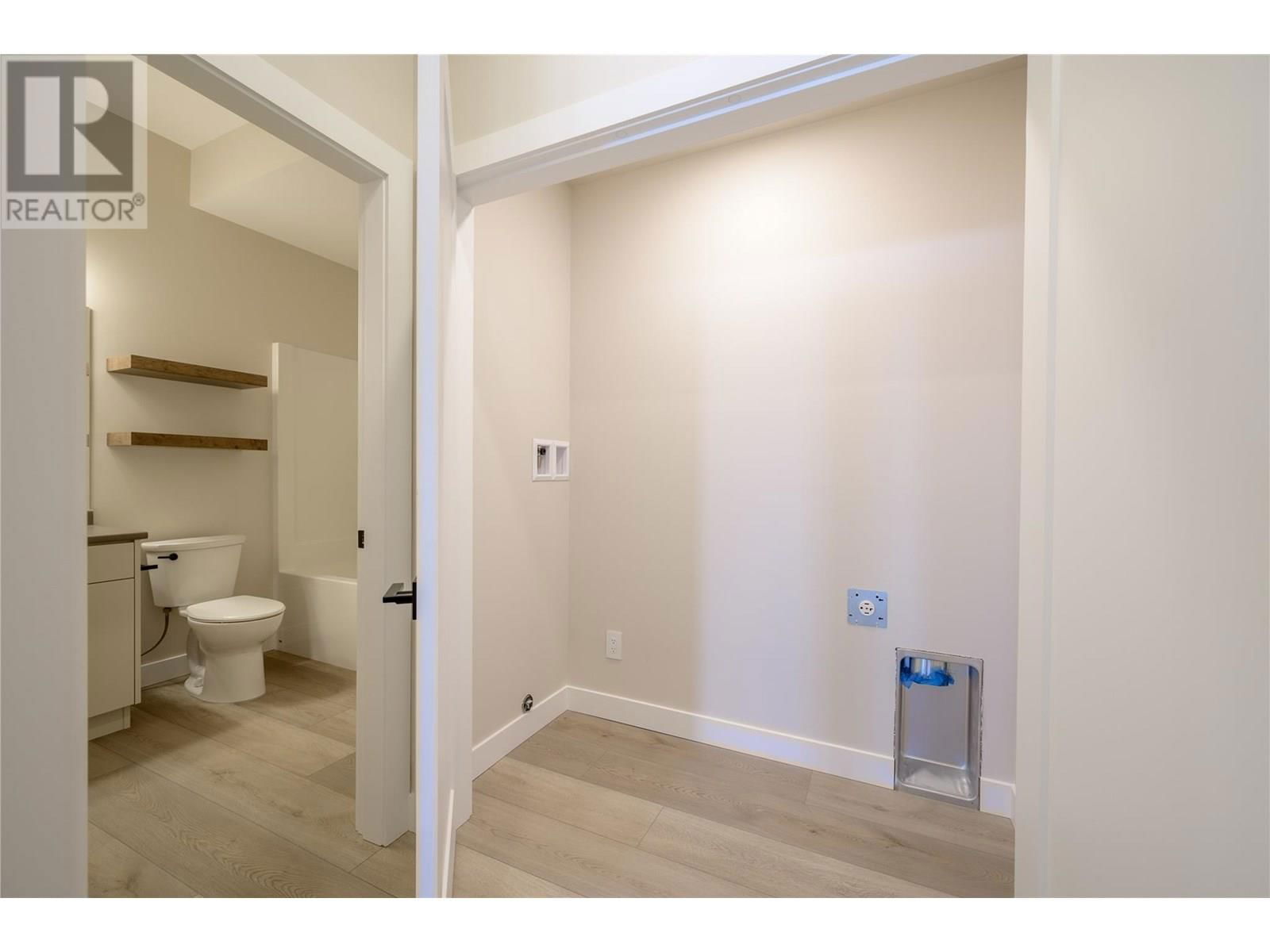 2138 LINFIELD DRIVE Image 36