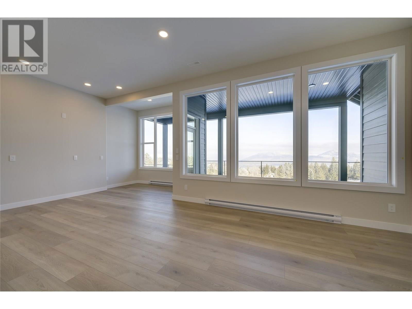 2138 LINFIELD DRIVE Image 38