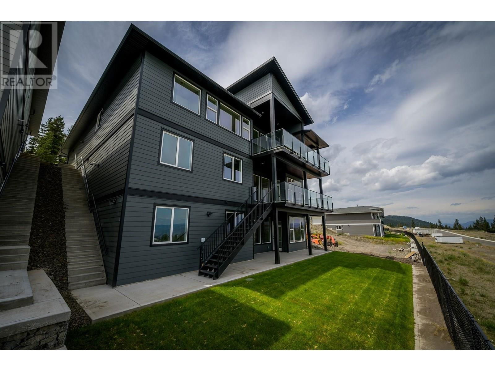 2138 LINFIELD DRIVE Image 47