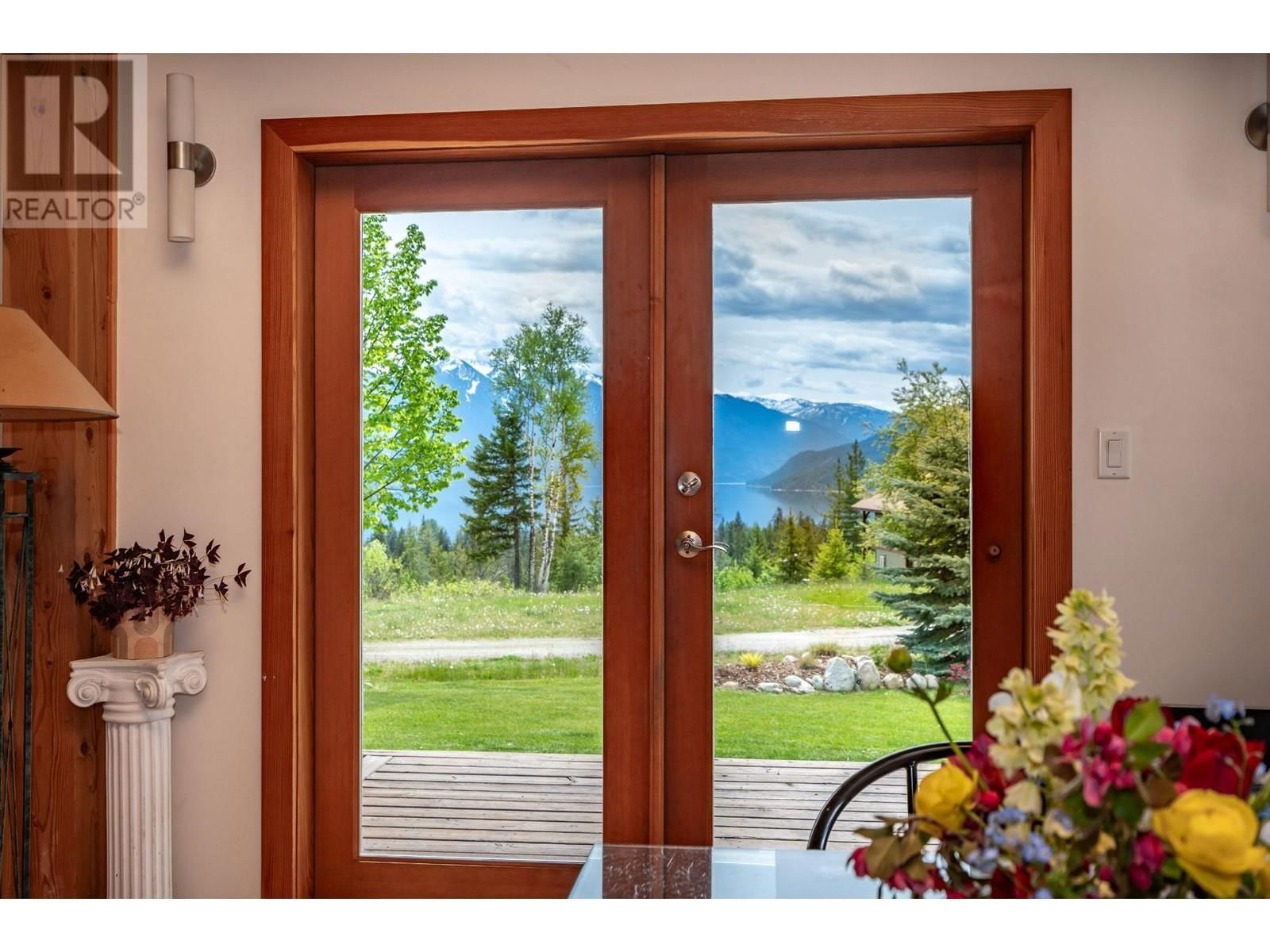 296 FULL MOON ROAD Image 14