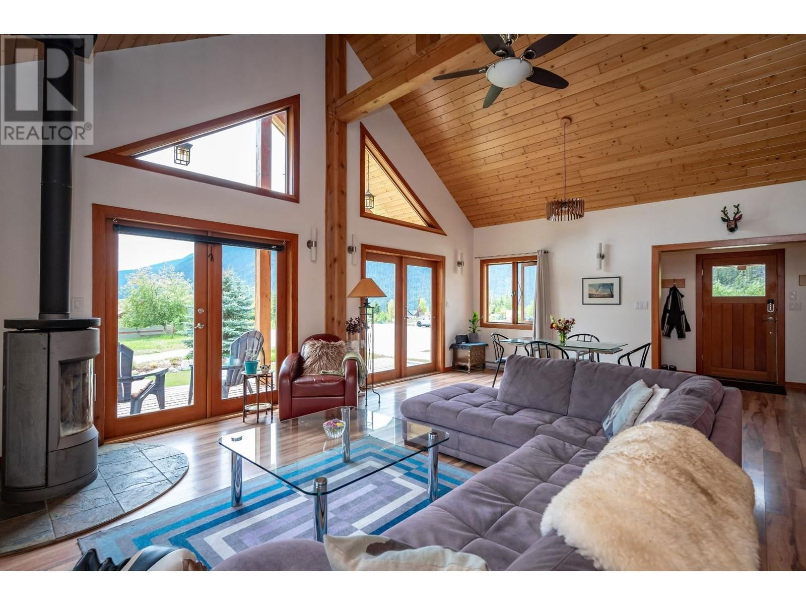 296 FULL MOON ROAD Image 15