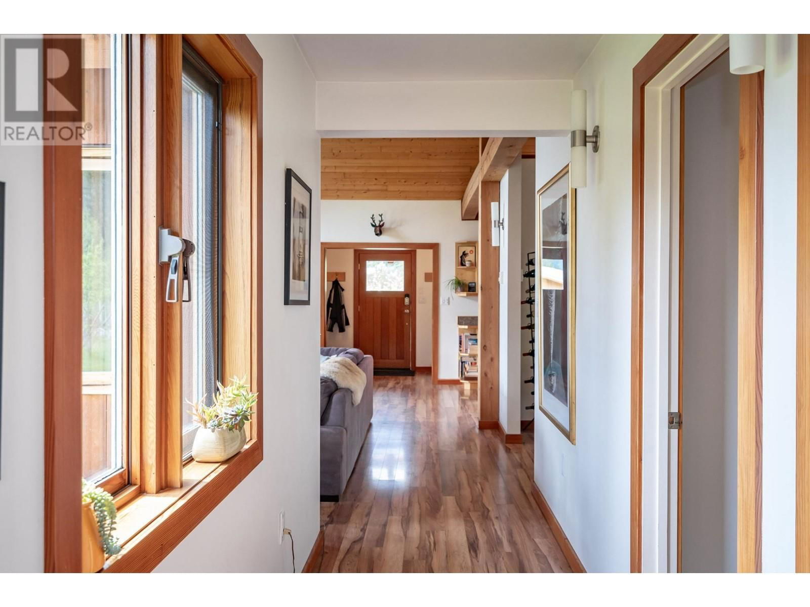 296 FULL MOON ROAD Image 25