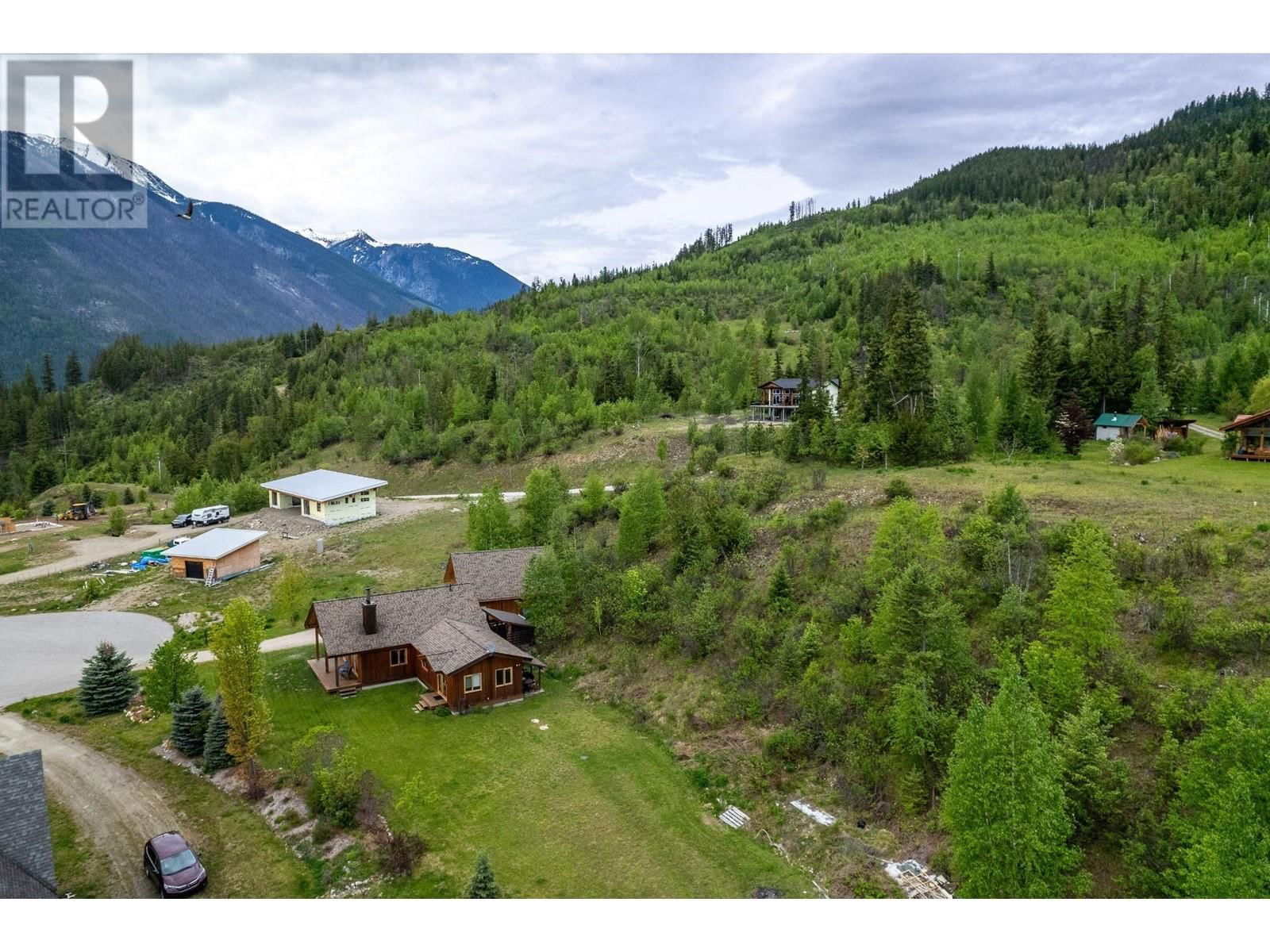 296 FULL MOON ROAD Image 37