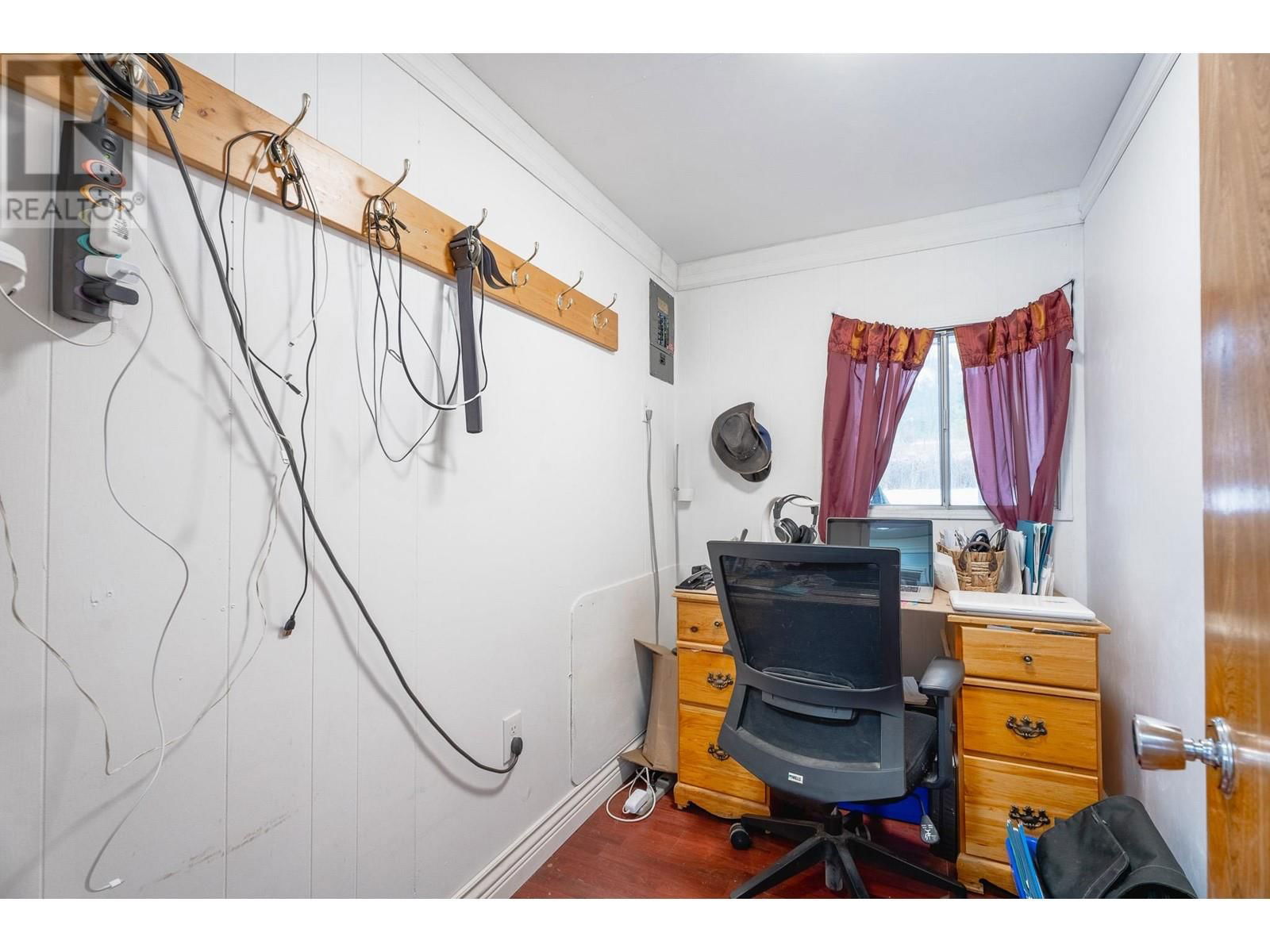 4893 POPLAR ROAD Image 15