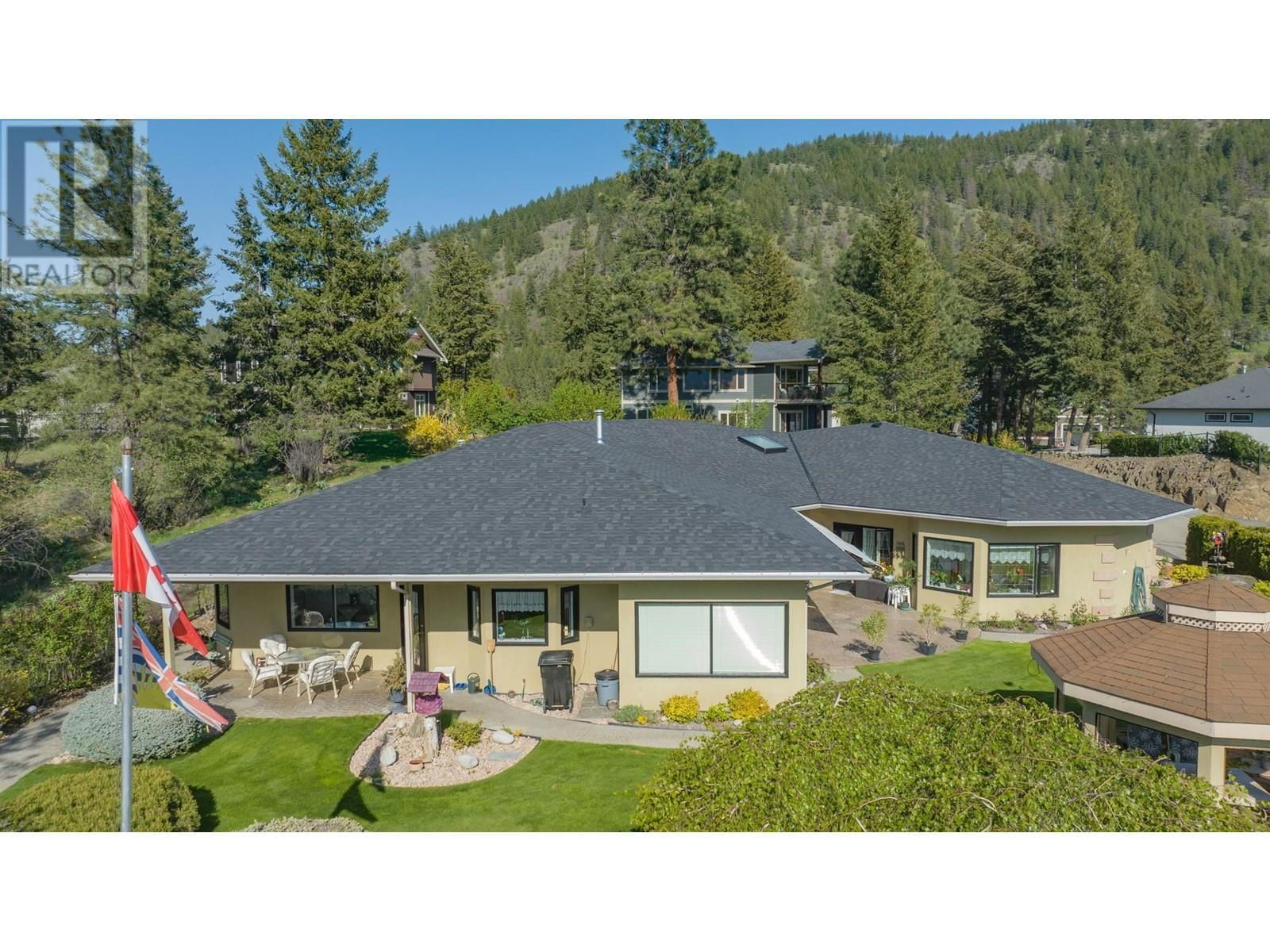 6 9196 TRONSON ROAD Image 1