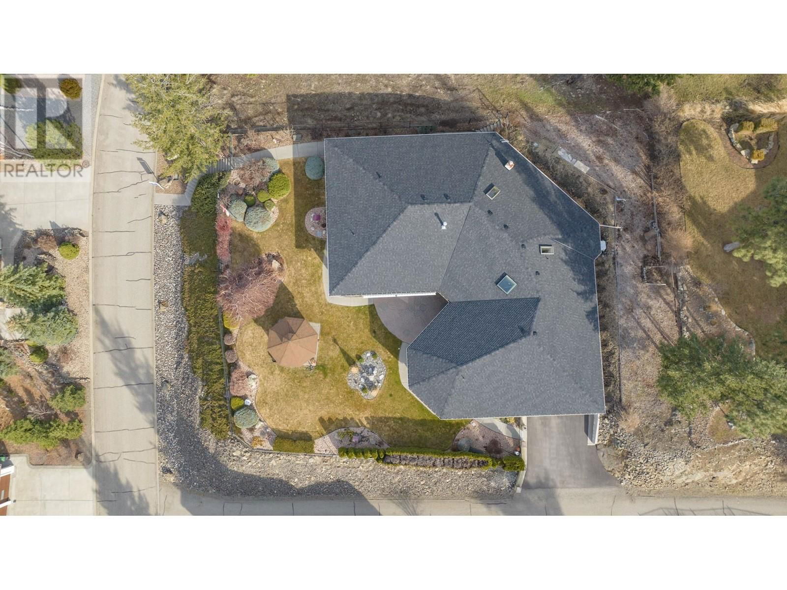 6 9196 TRONSON ROAD Image 10