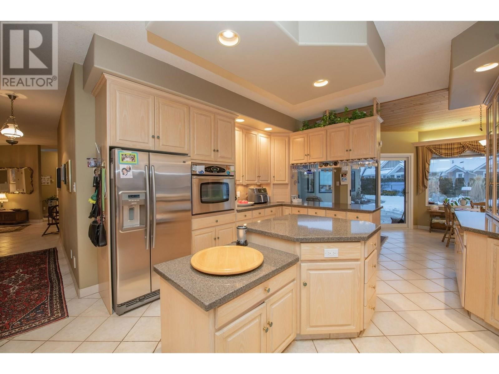 6 9196 TRONSON ROAD Image 26