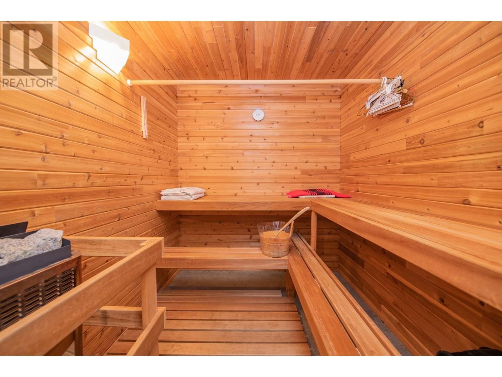 6 9196 TRONSON ROAD Image 33