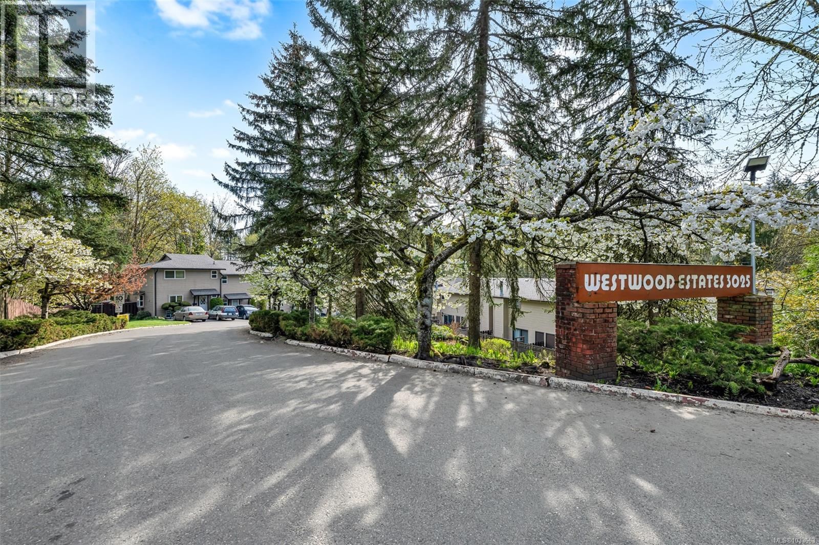 32 3025 Cowichan Lake Road