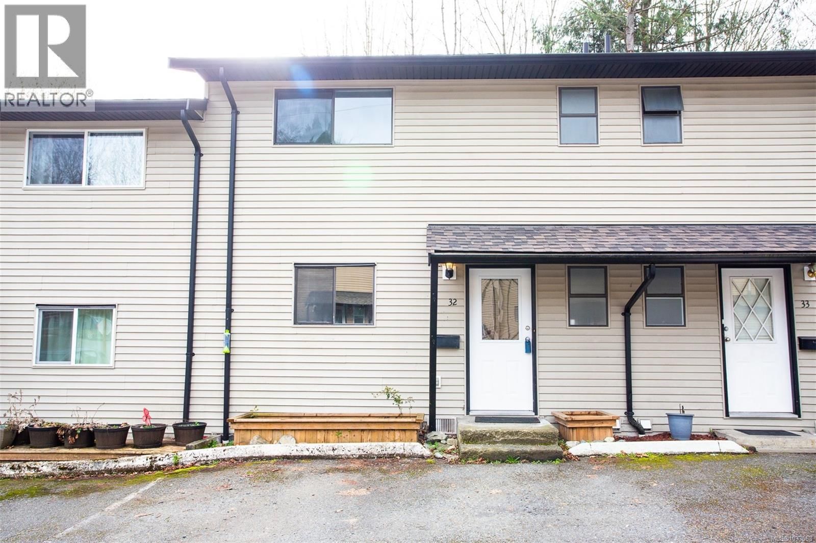 32 3025 Cowichan Lake Road property photo