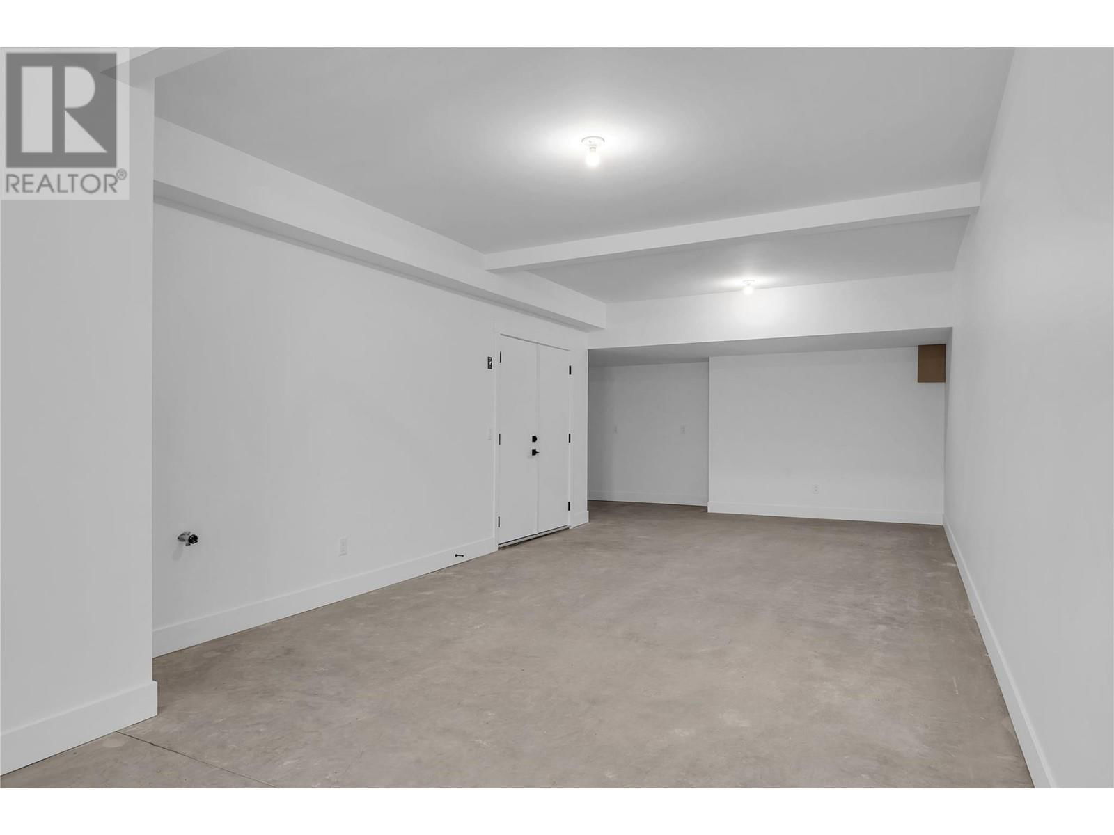 17 - 2835 CANYON CREST DRIVE Image 29