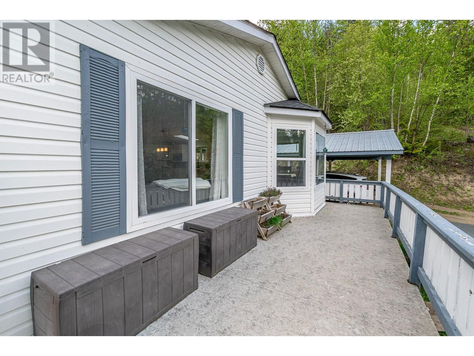 725 ABBINGTON LANE Image 34