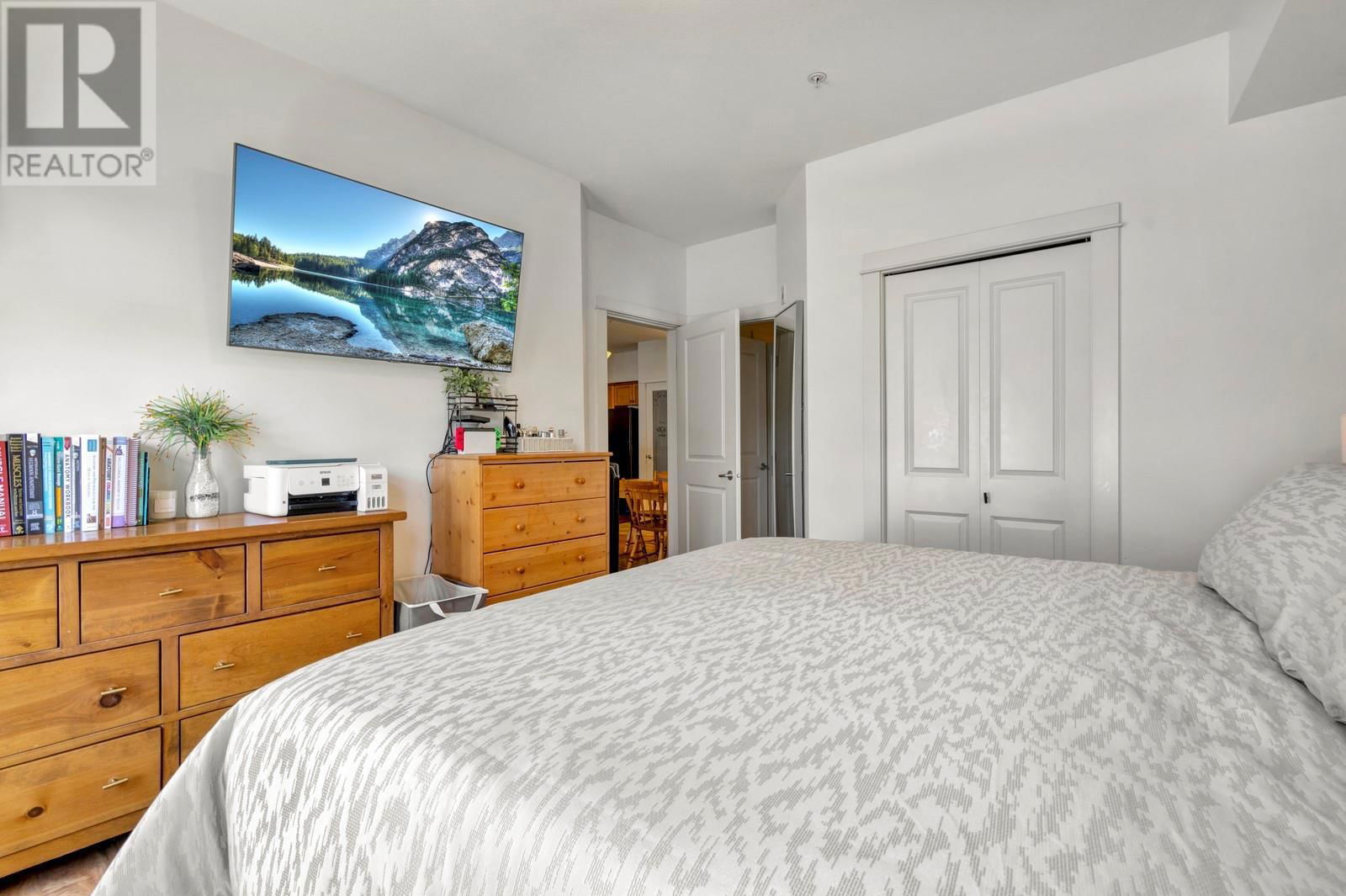 113 - 2551 SHORELINE DRIVE Image 16
