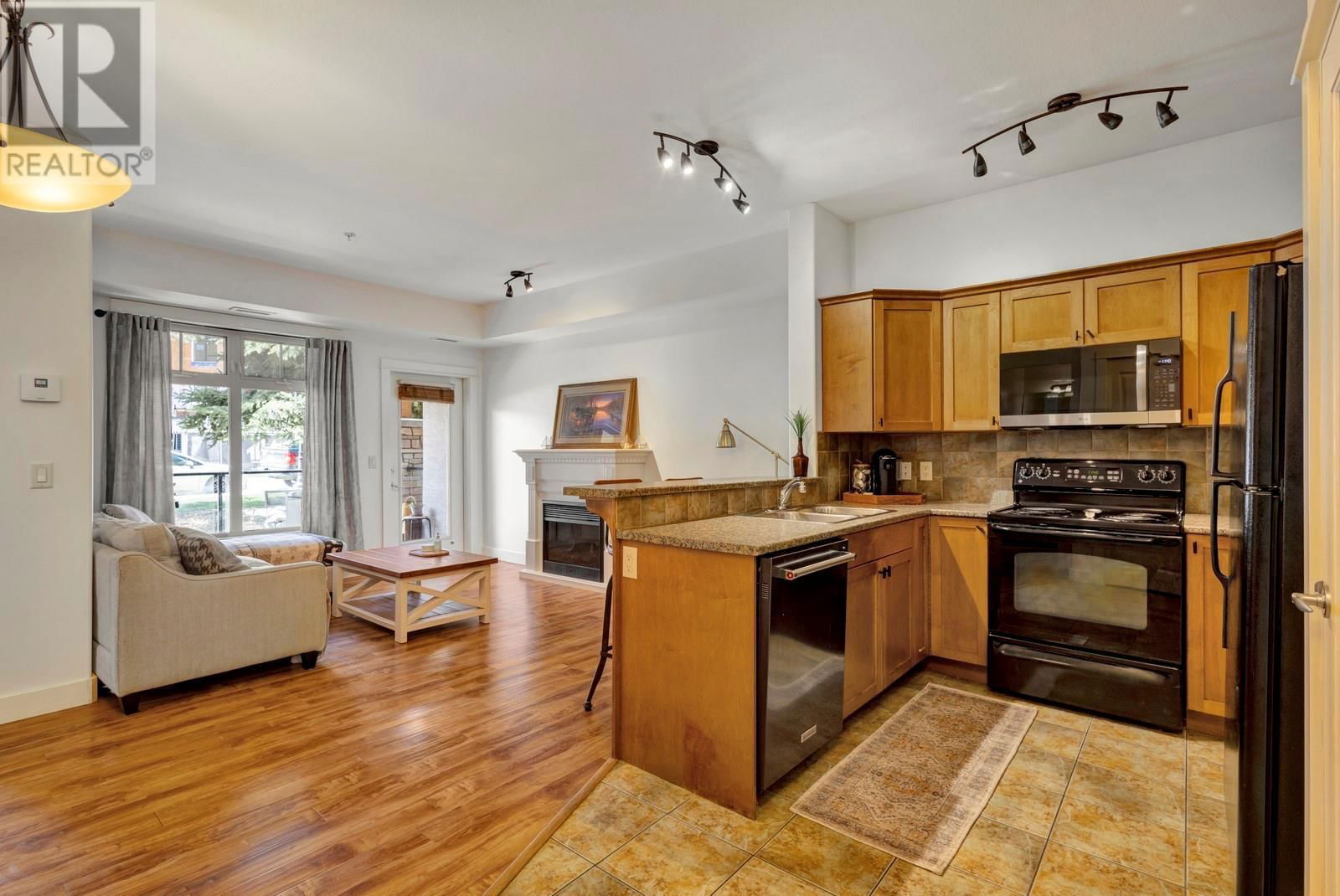 113 - 2551 SHORELINE DRIVE Image 4