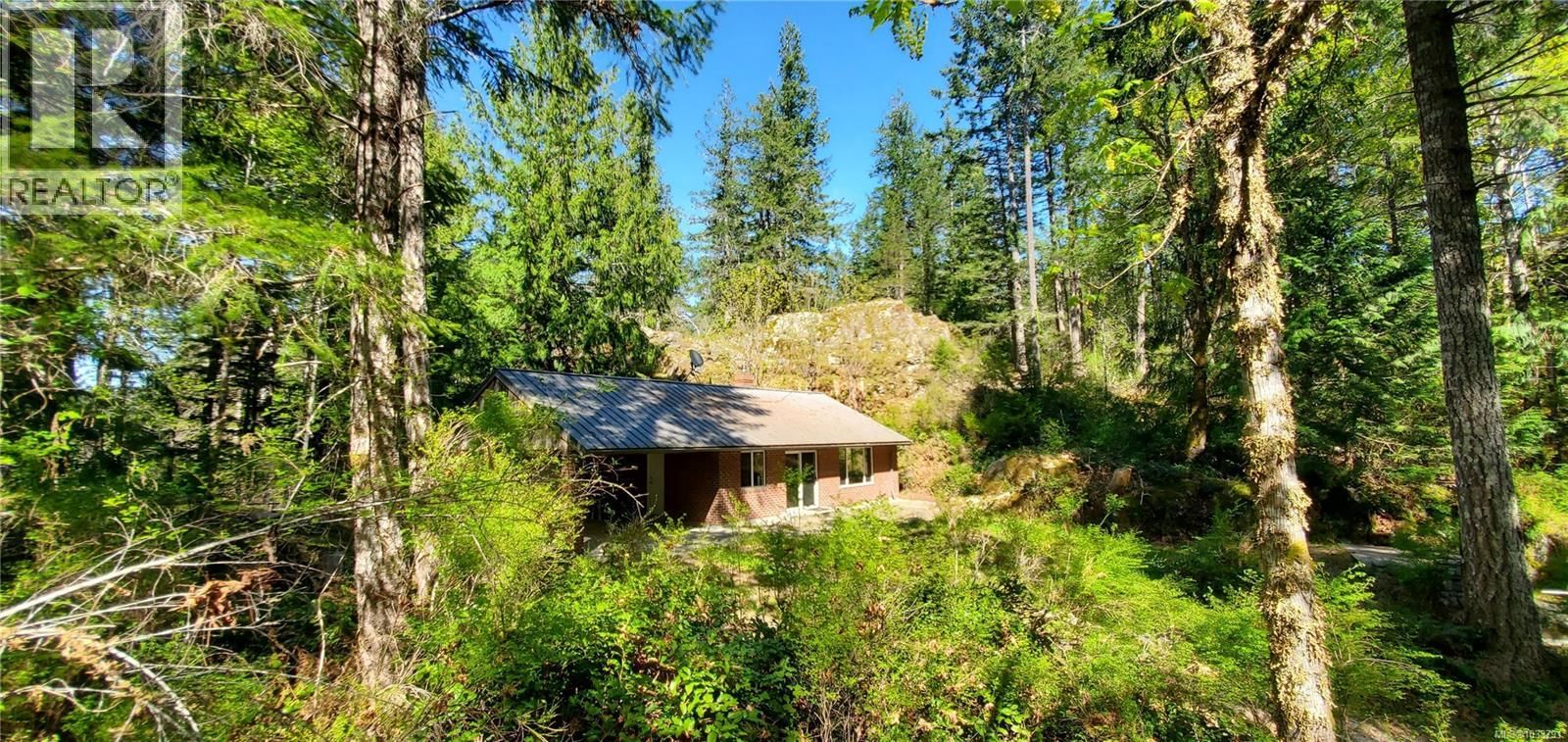 226 Bold Point Road, Quadra Island, British Columbia V0P 1H0