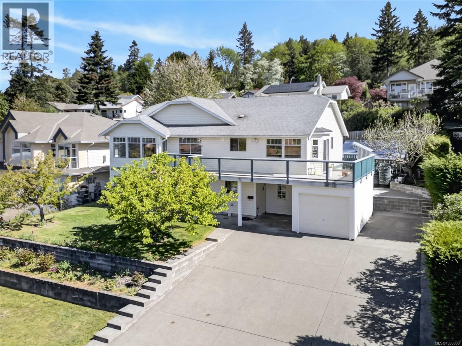 365 Panorama Crescent, Courtenay, British Columbia V9N 6Y7