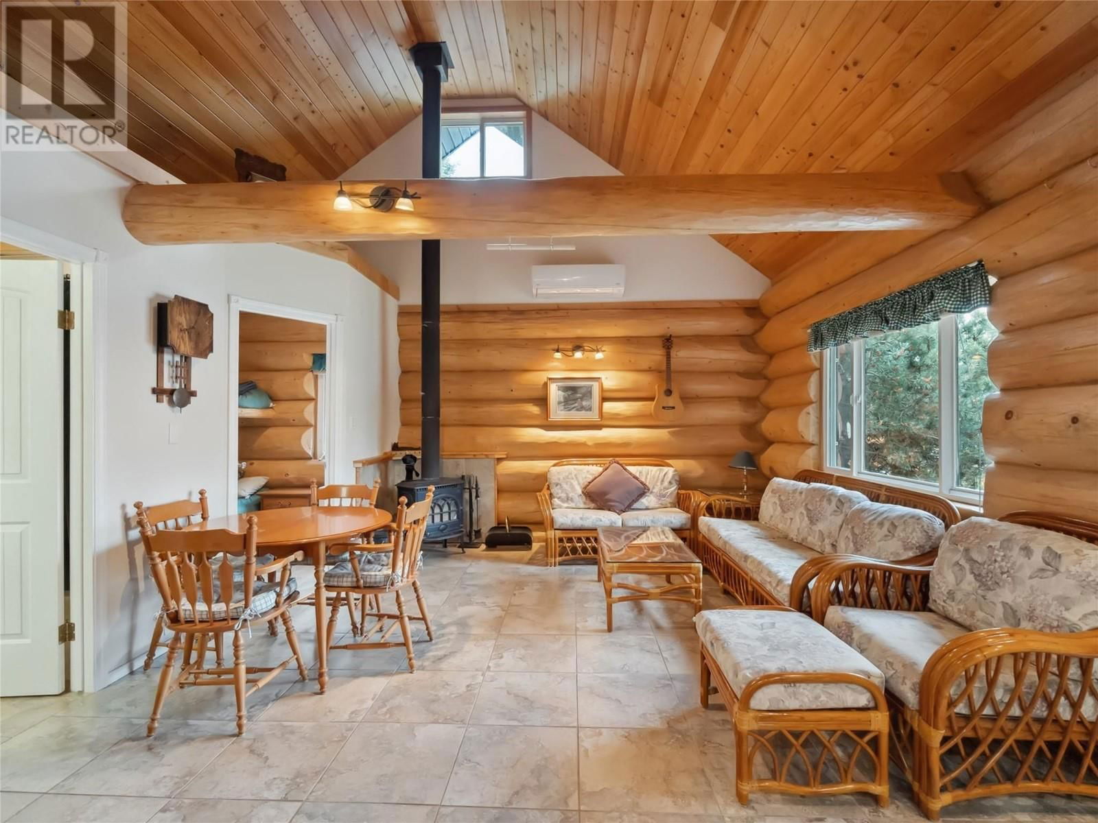 10276 TWIN BAYS ROAD Image 7
