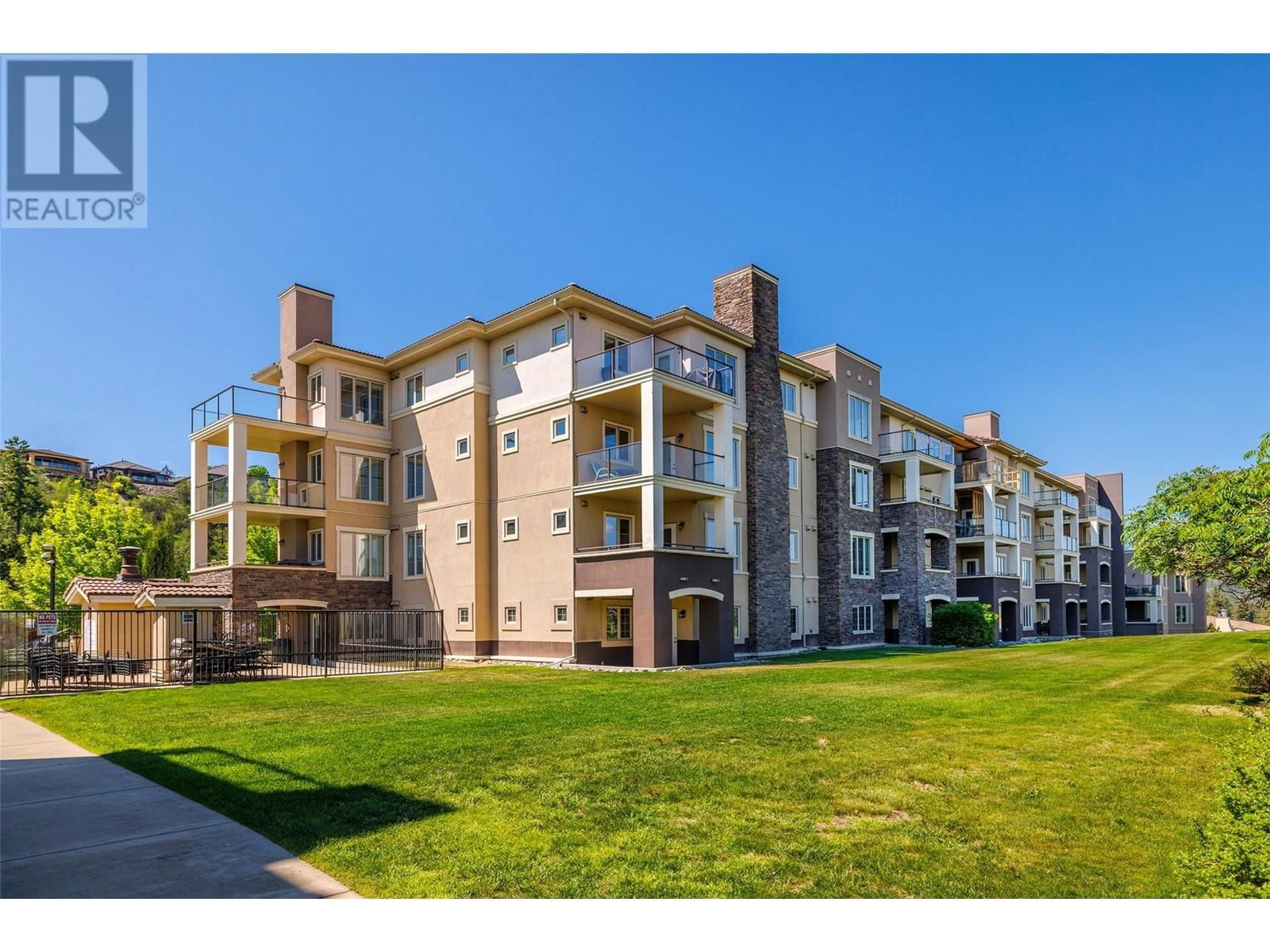 2322 - 1873 COUNTRY CLUB DRIVE Image 21