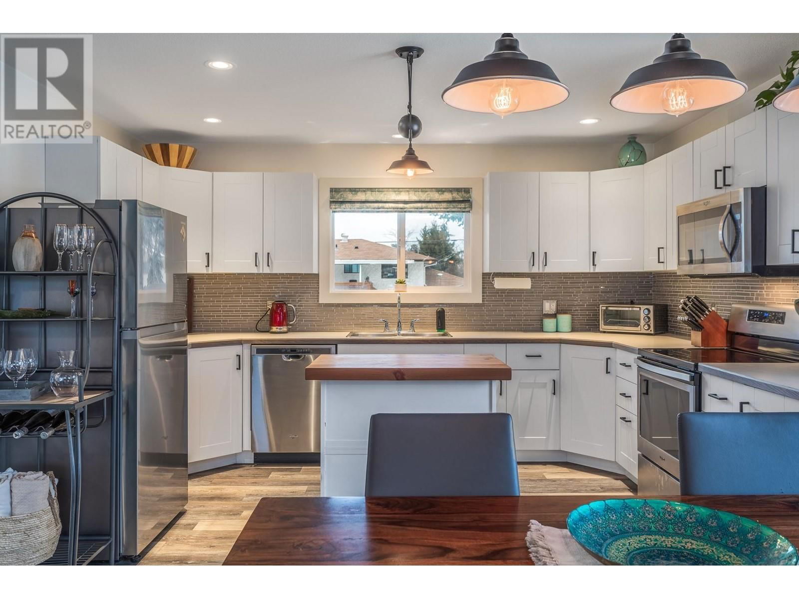 384 HARDIE ROAD Image 10