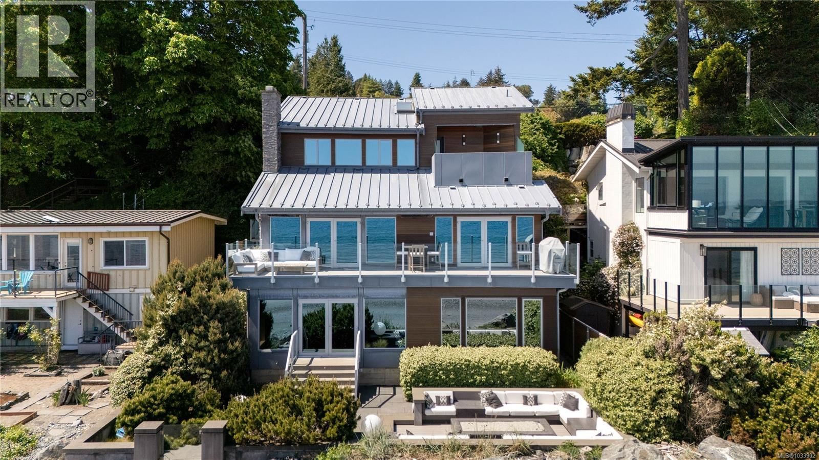 5039 Cordova Bay Road