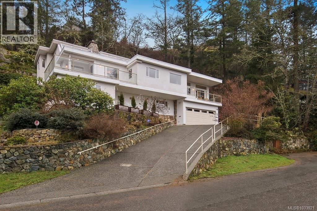 4612 Cliffwood Place property photo