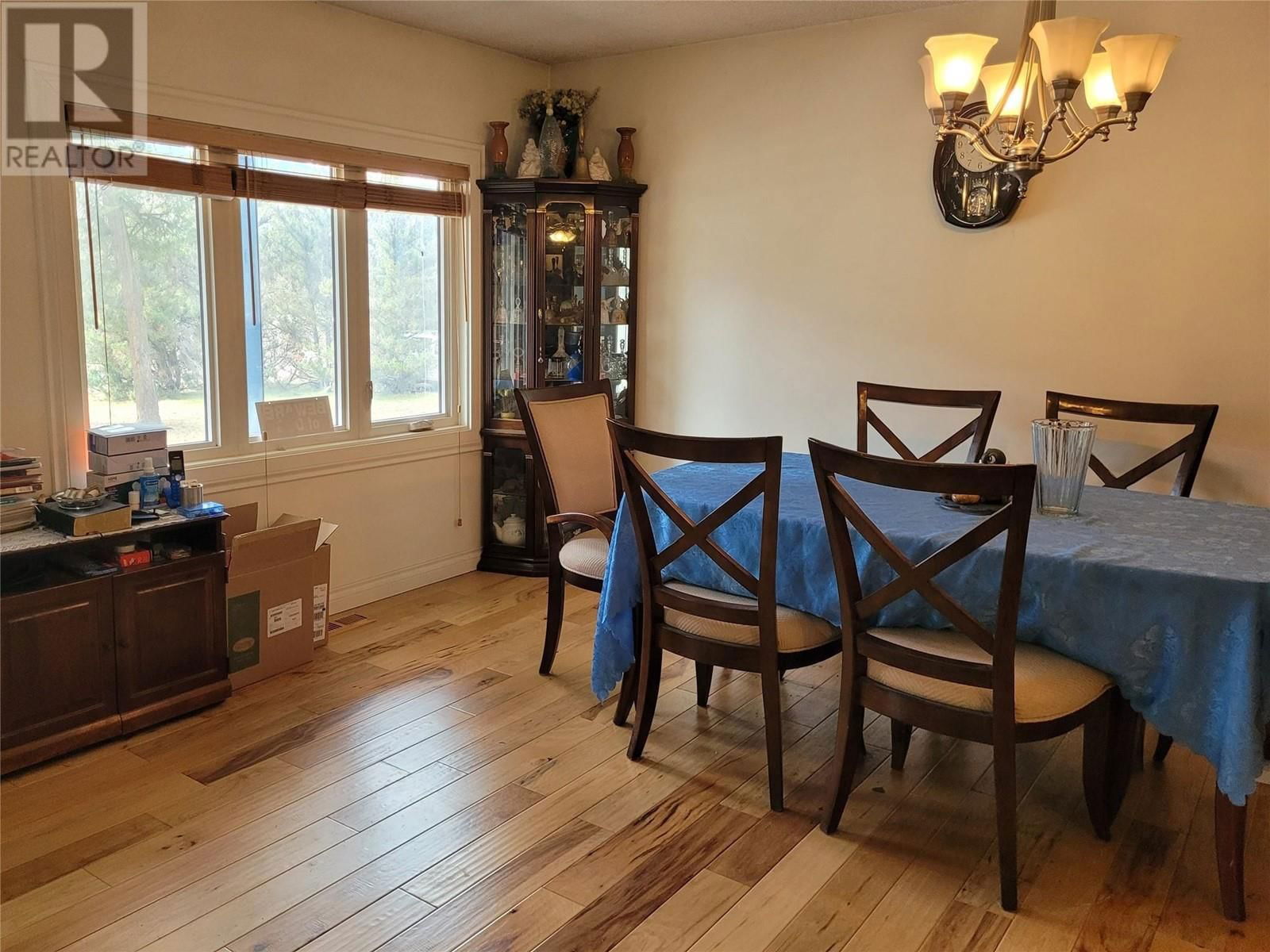 1433 DAVY ROAD Image 17