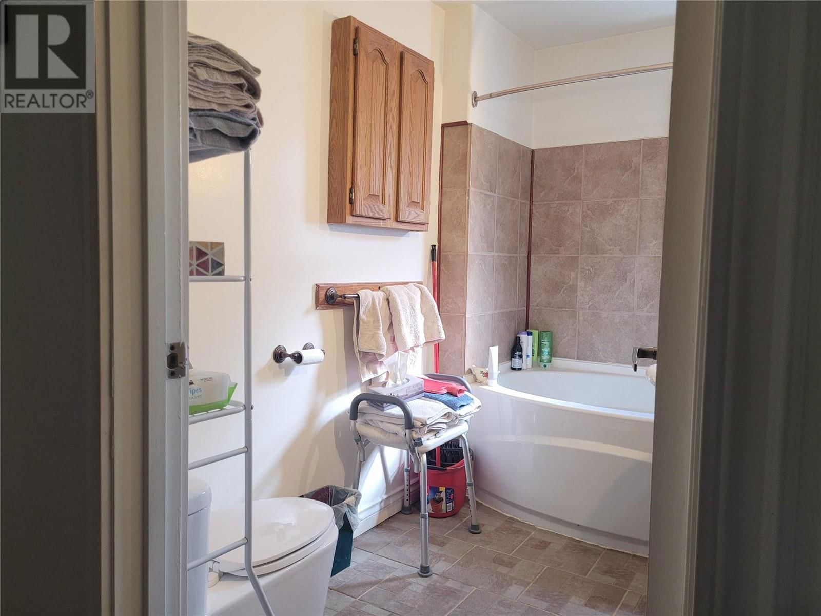 1433 DAVY ROAD Image 29