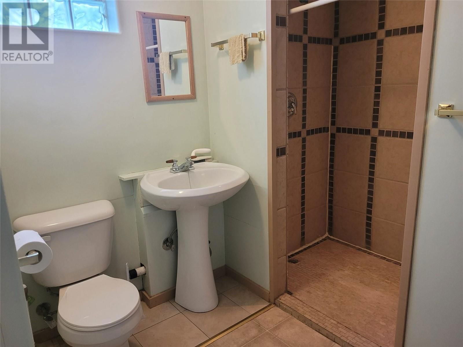 1433 DAVY ROAD Image 36