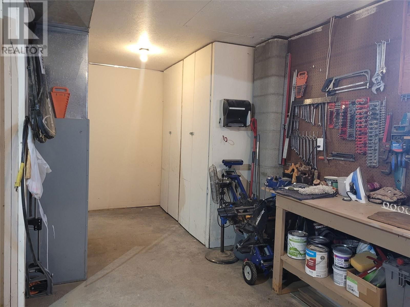 1433 DAVY ROAD Image 40