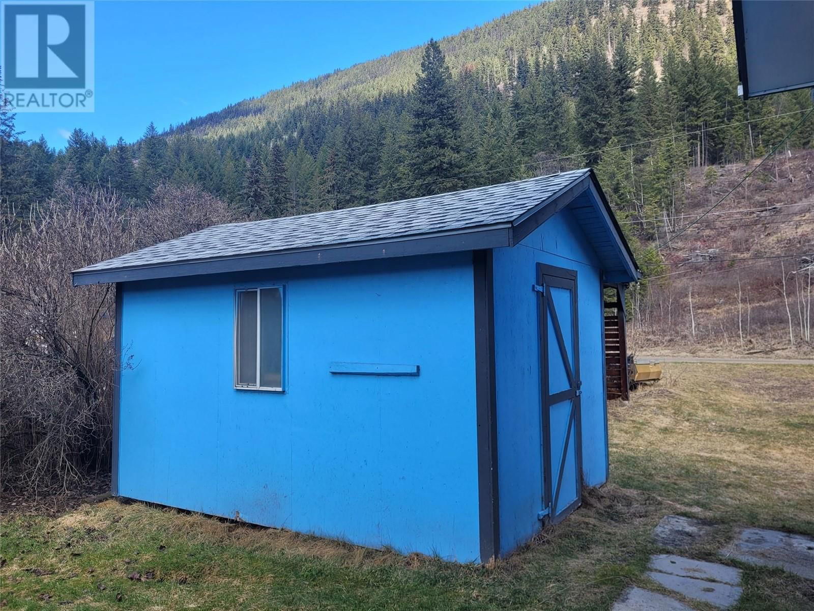 1433 DAVY ROAD Image 47