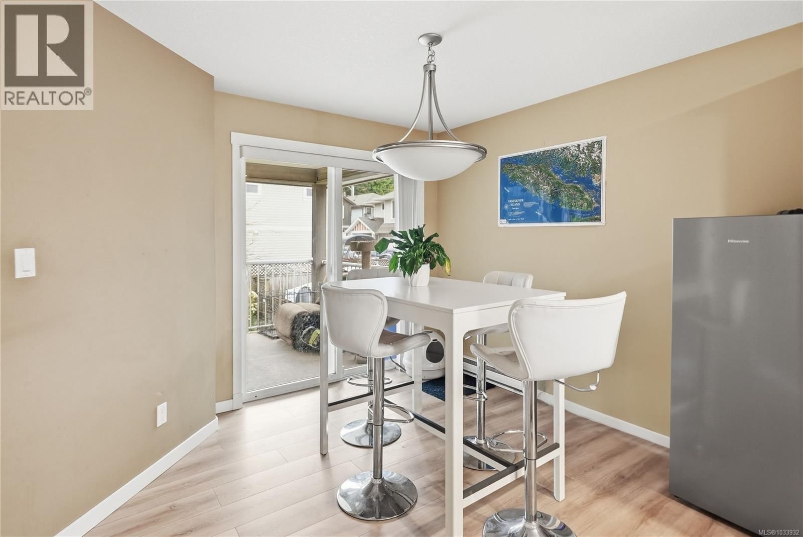 6085 Clayburn Place property photo