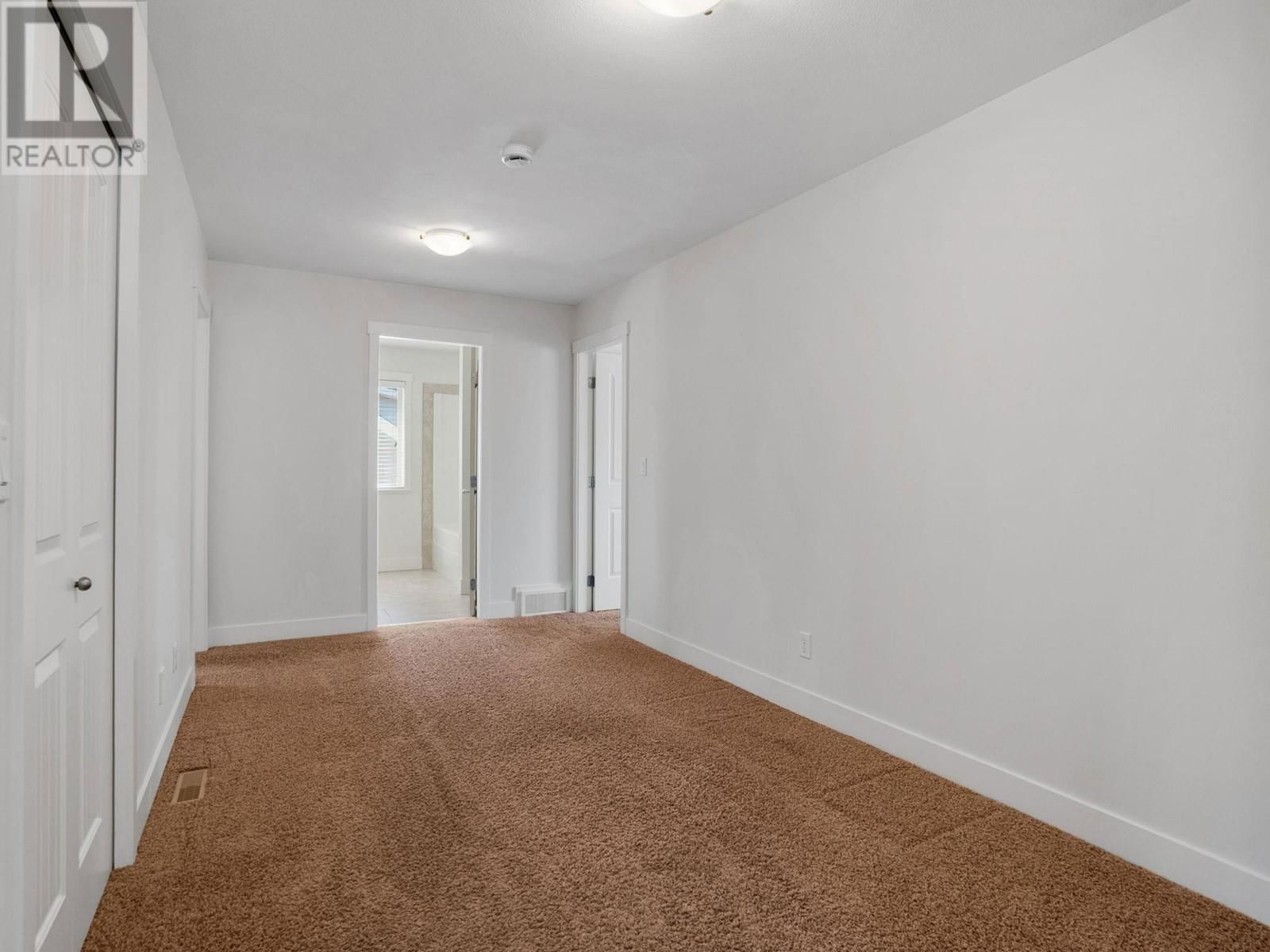 4 - 2051 SUNVIEW DRIVE Image 23