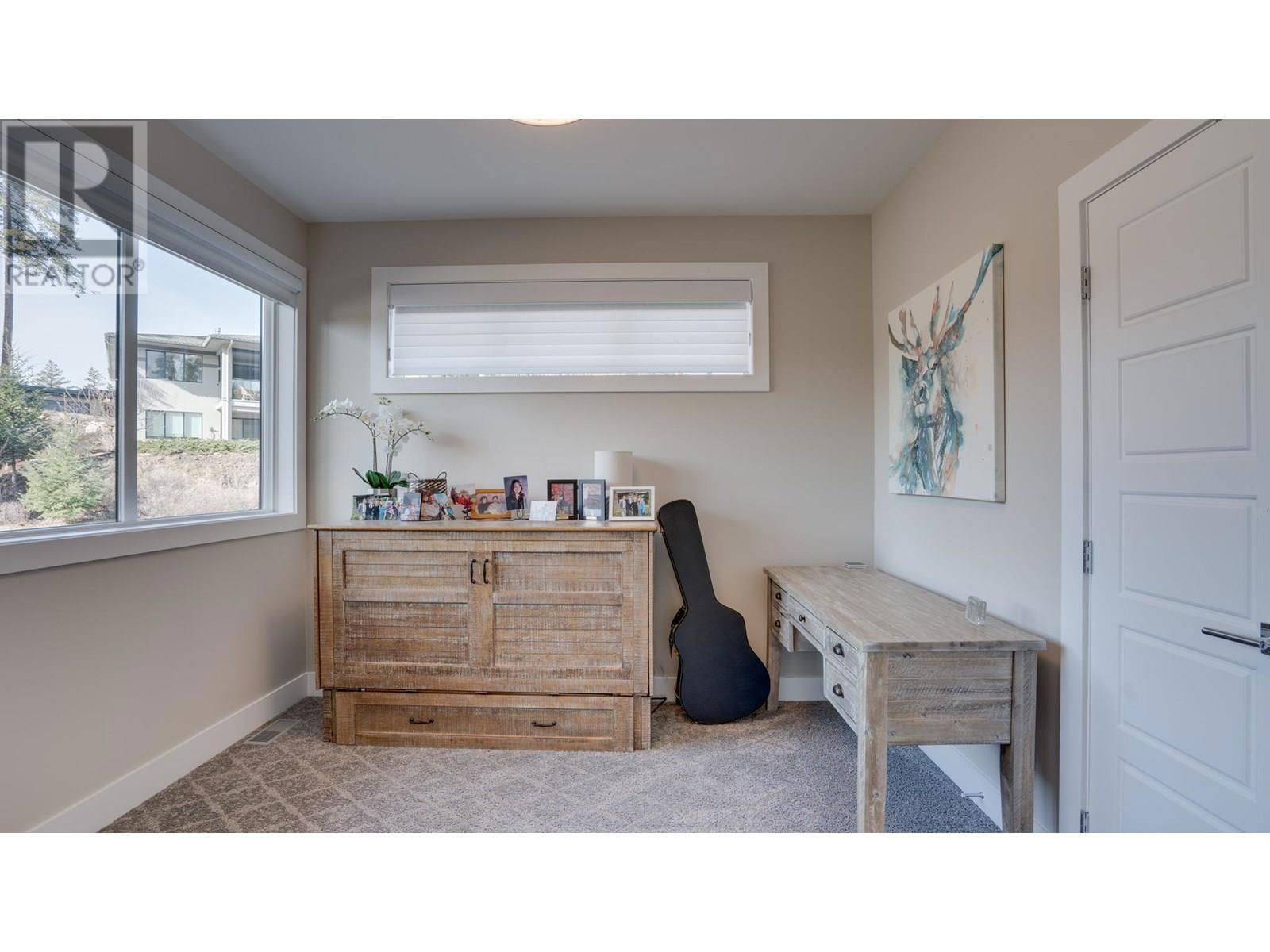 1 - 450 PREDATOR RIDGE DRIVE Image 35