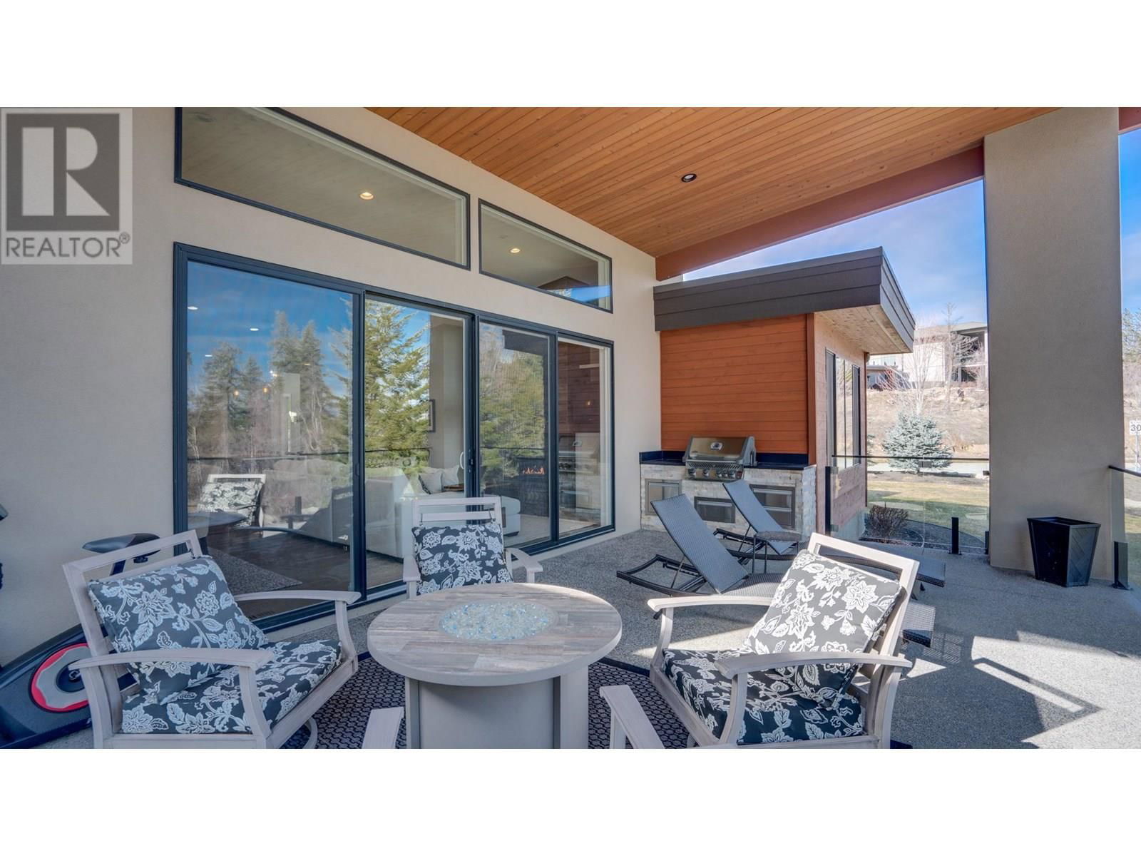 1 - 450 PREDATOR RIDGE DRIVE Image 39