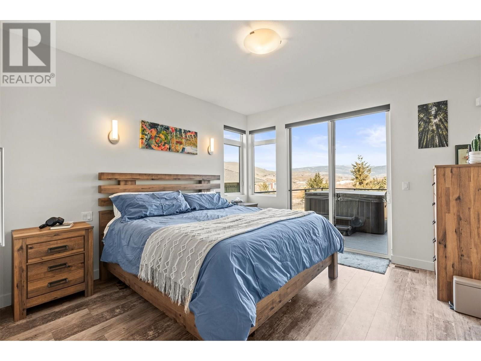 1021 LONGACRE PLACE Image 13
