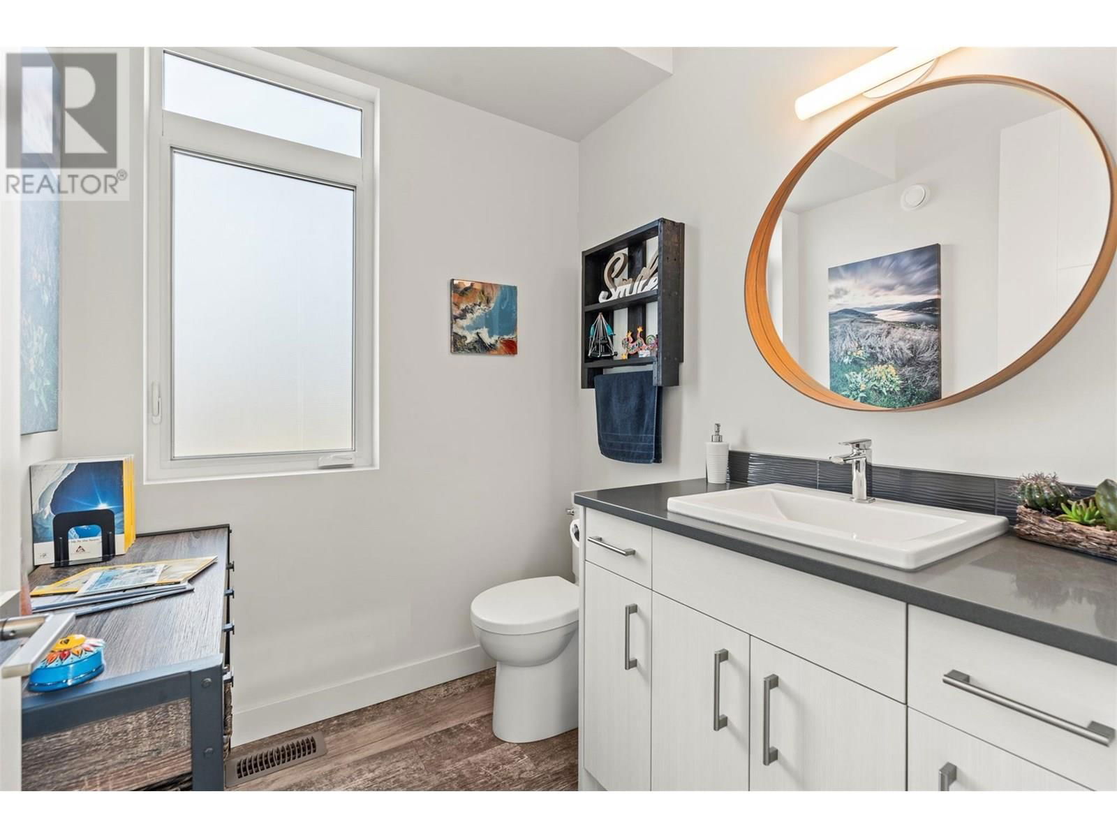 1021 LONGACRE PLACE Image 22