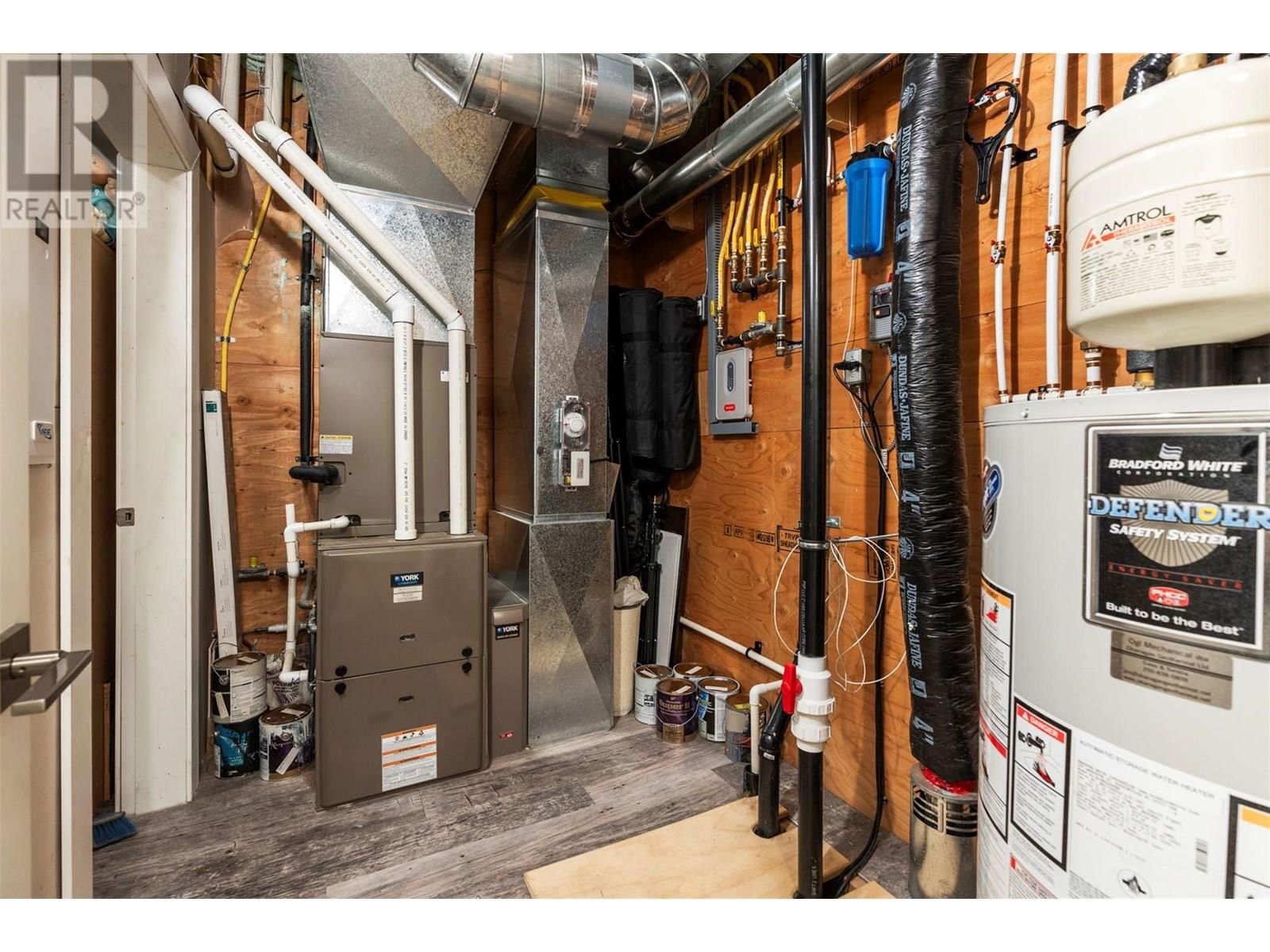 1021 LONGACRE PLACE Image 39