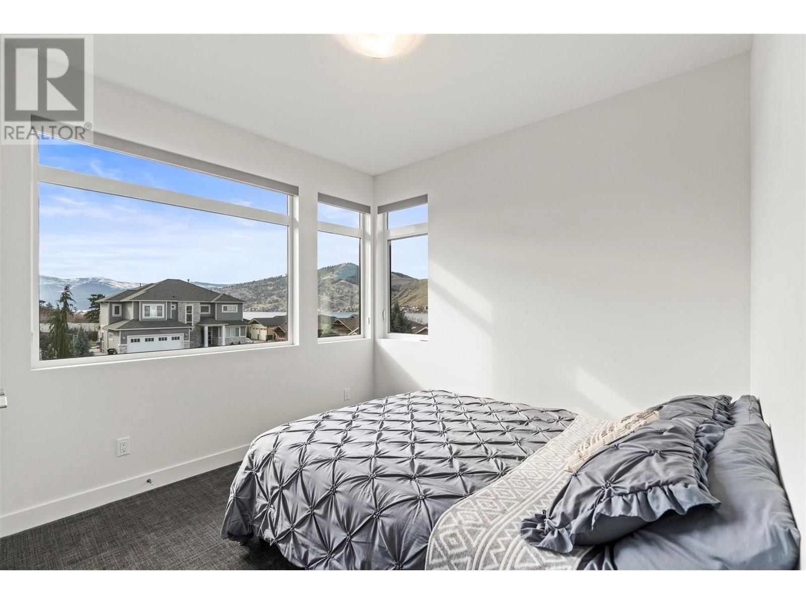 1021 LONGACRE PLACE Image 46