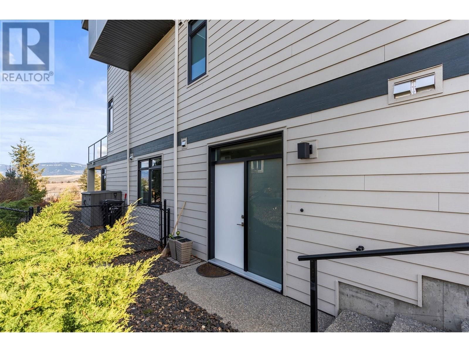 1021 LONGACRE PLACE Image 53