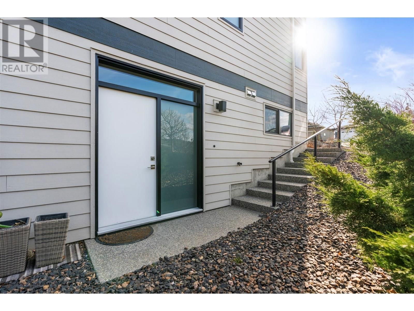 1021 LONGACRE PLACE Image 54