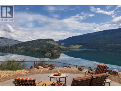 315 Kalamalka Lakeview Drive | Vernon British Columbia | Slide Image Two