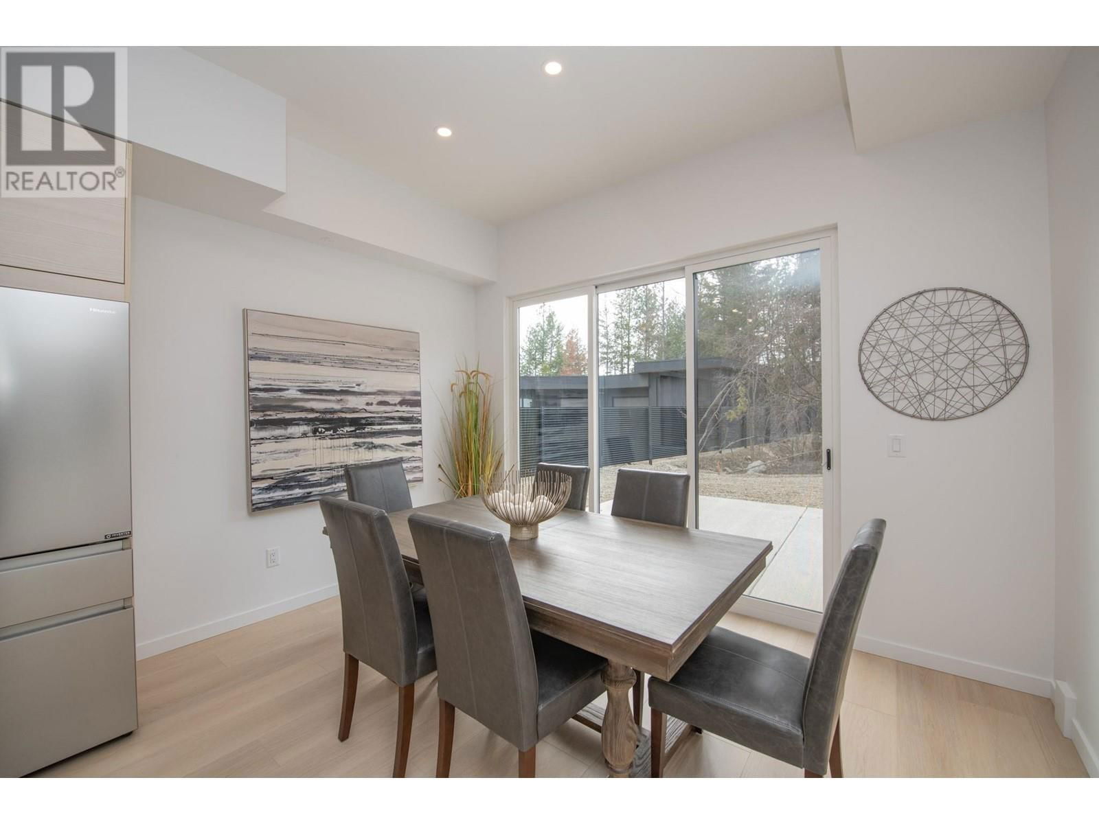 2 - 9188 TRONSON ROAD Image 17