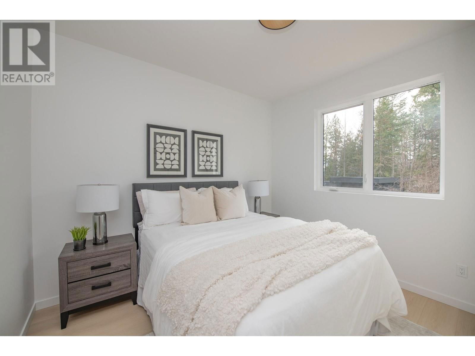 2 - 9188 TRONSON ROAD Image 28