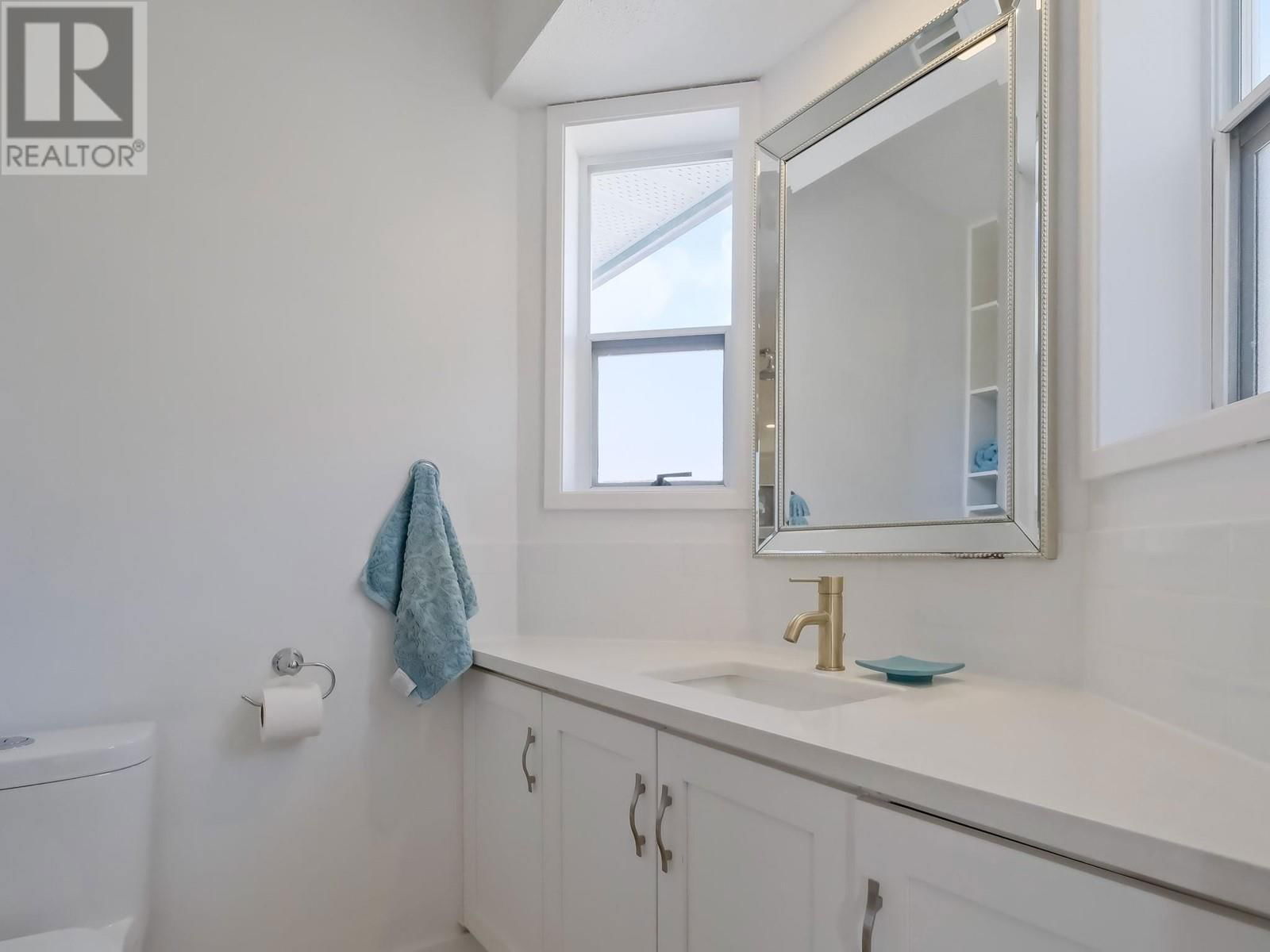 112 UPLANDS PLACE Image 22