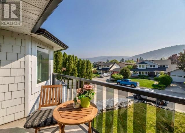 112 UPLANDS PLACE Image 33