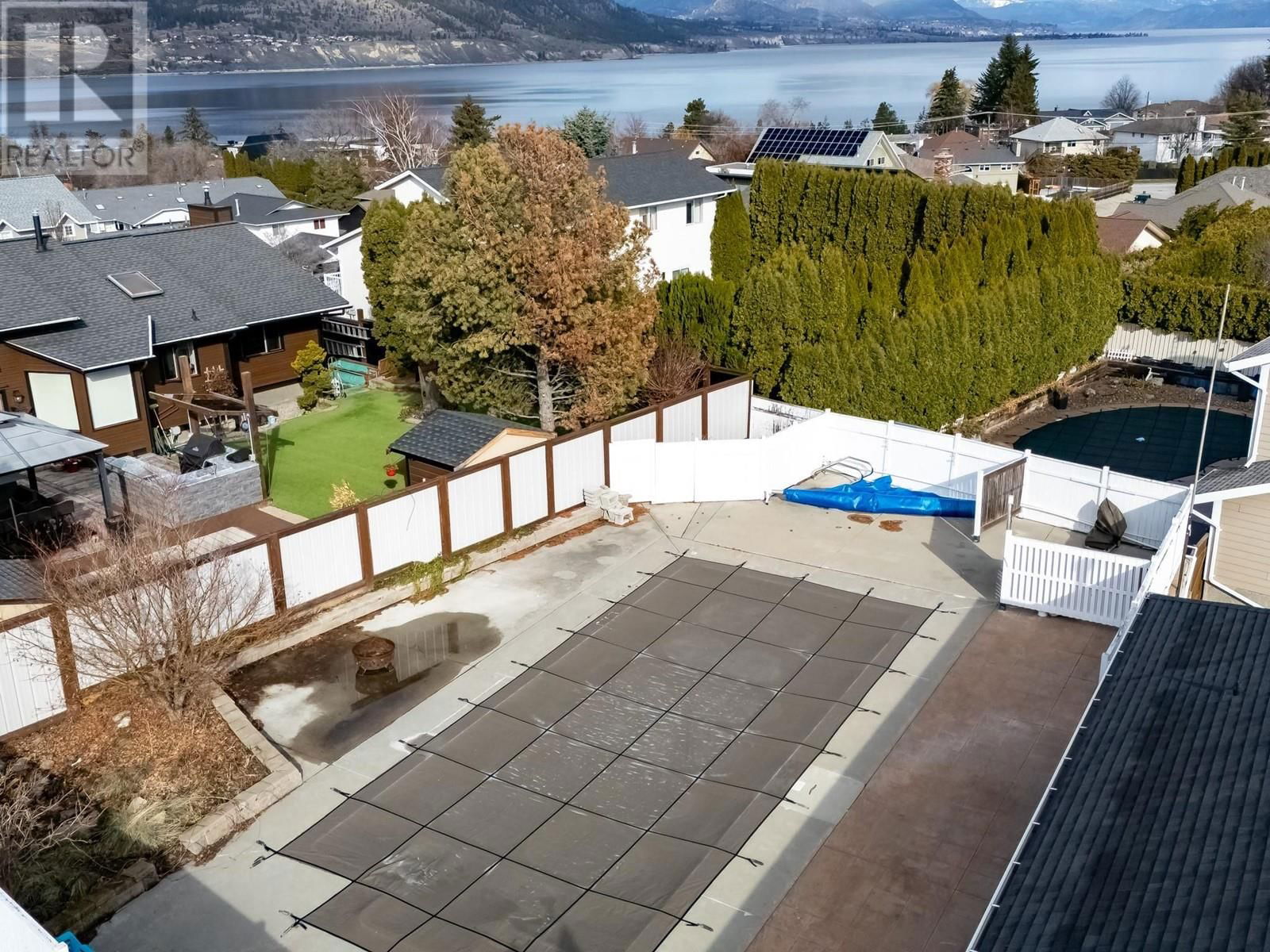 112 UPLANDS PLACE Image 40