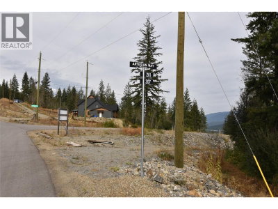 207 Crooked Pine Road | Enderby British Columbia | Slide Image Three