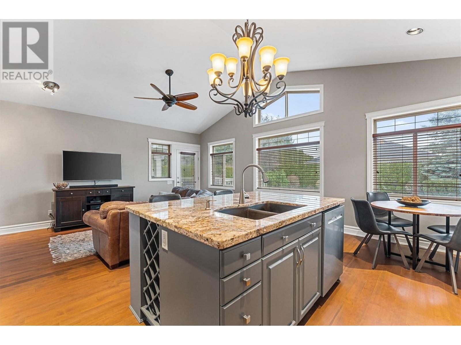 3079 THACKER DRIVE Image 16