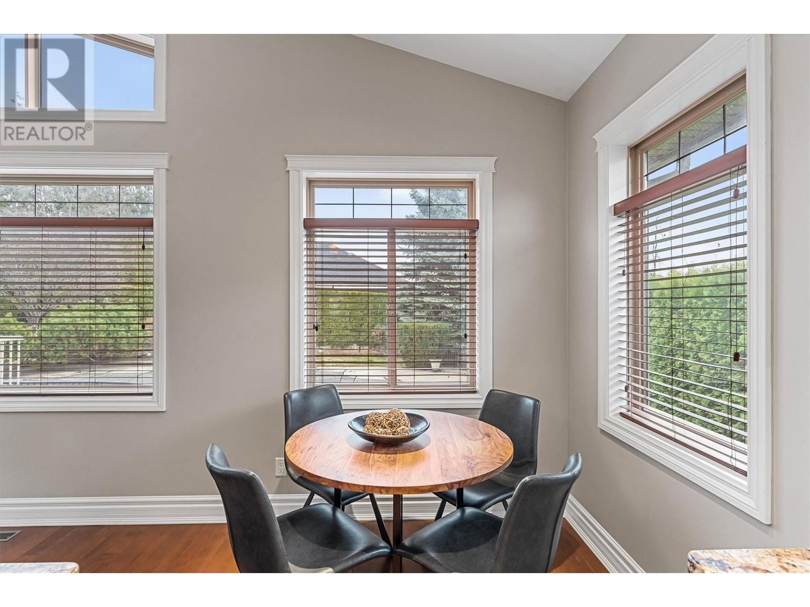 3079 THACKER DRIVE Image 19